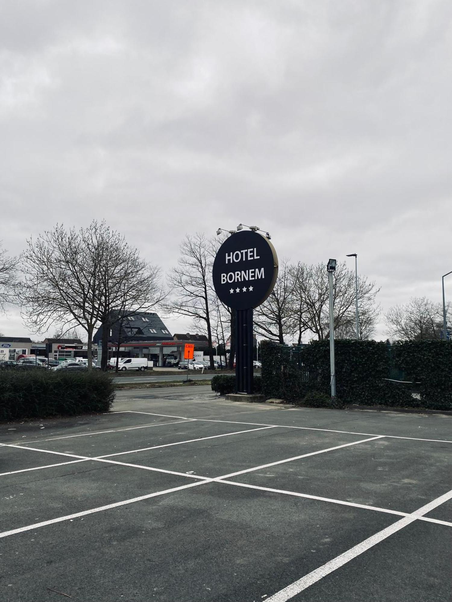 Hotel Bornem Exterior photo